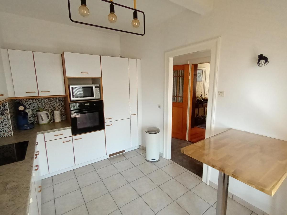 Logis Le 18 Rose Apartamento Estrasburgo Exterior foto