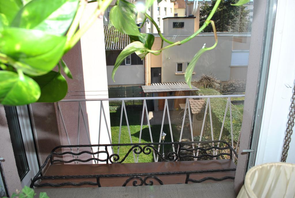 Logis Le 18 Rose Apartamento Estrasburgo Exterior foto