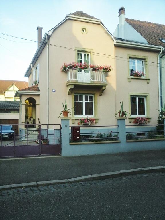 Logis Le 18 Rose Apartamento Estrasburgo Exterior foto